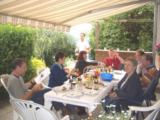 05 08 04 Ehemaligentreff (104)